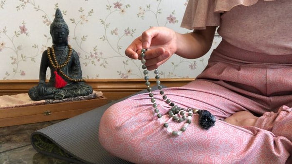 Las Japa Mala: Una Herramienta Espiritual para la Meditación - Rincón Zen