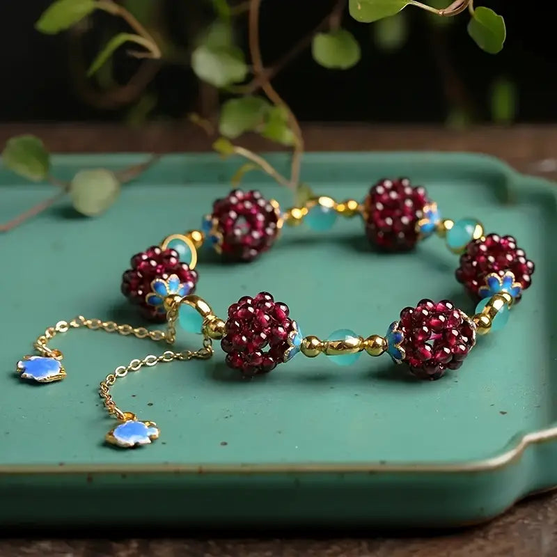 Pulsera ambuleto granate