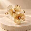 Conjunto Collar y Bracalete Cascada de Flores Doradas