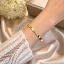 Brazalete de Acero Pulido Dorado