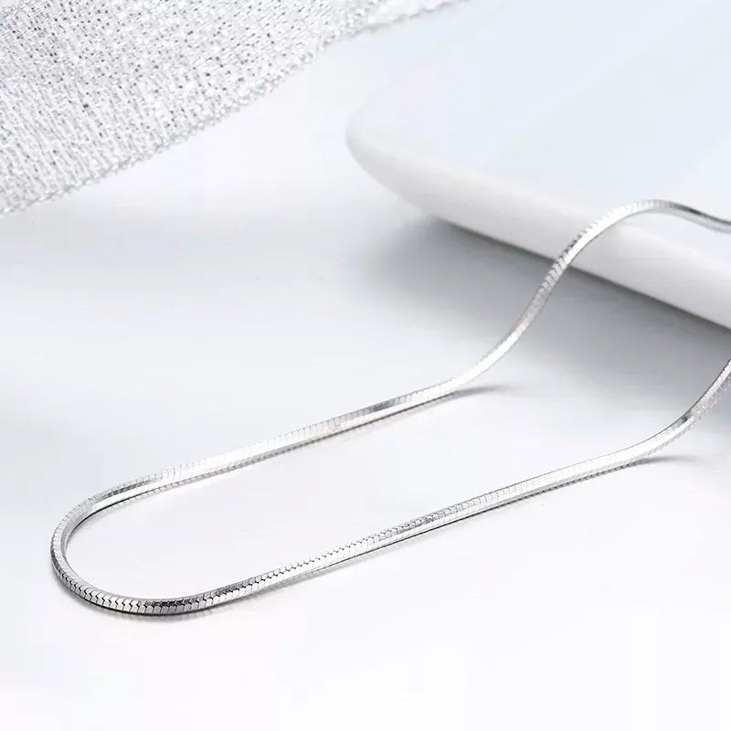 Collar Hilo Fino de Plata