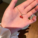 Collar Cerezas Brillo Dorado