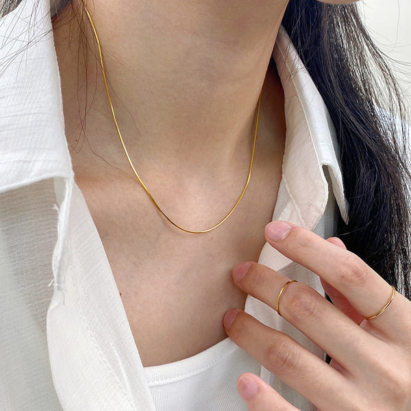 Collar Fino Hilo de Oro