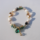 Pulsera con Dijes de Cristal