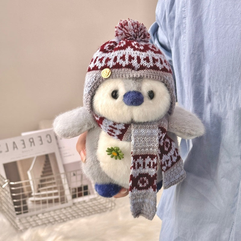 Peluche Pingüino Abrigado