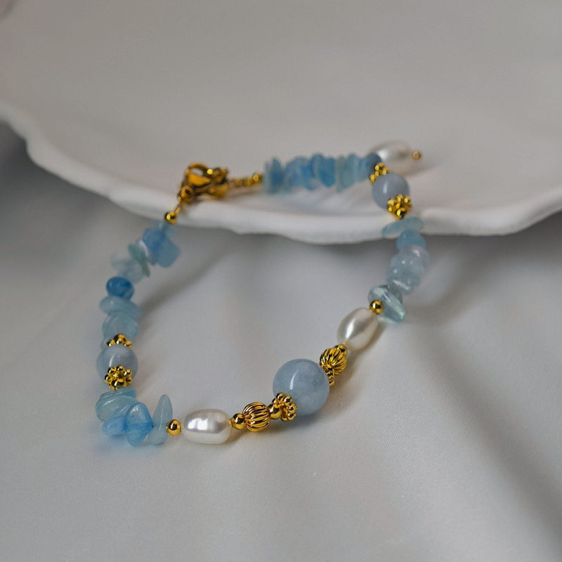 Pulsera Dorada Aguamarina y Perlas